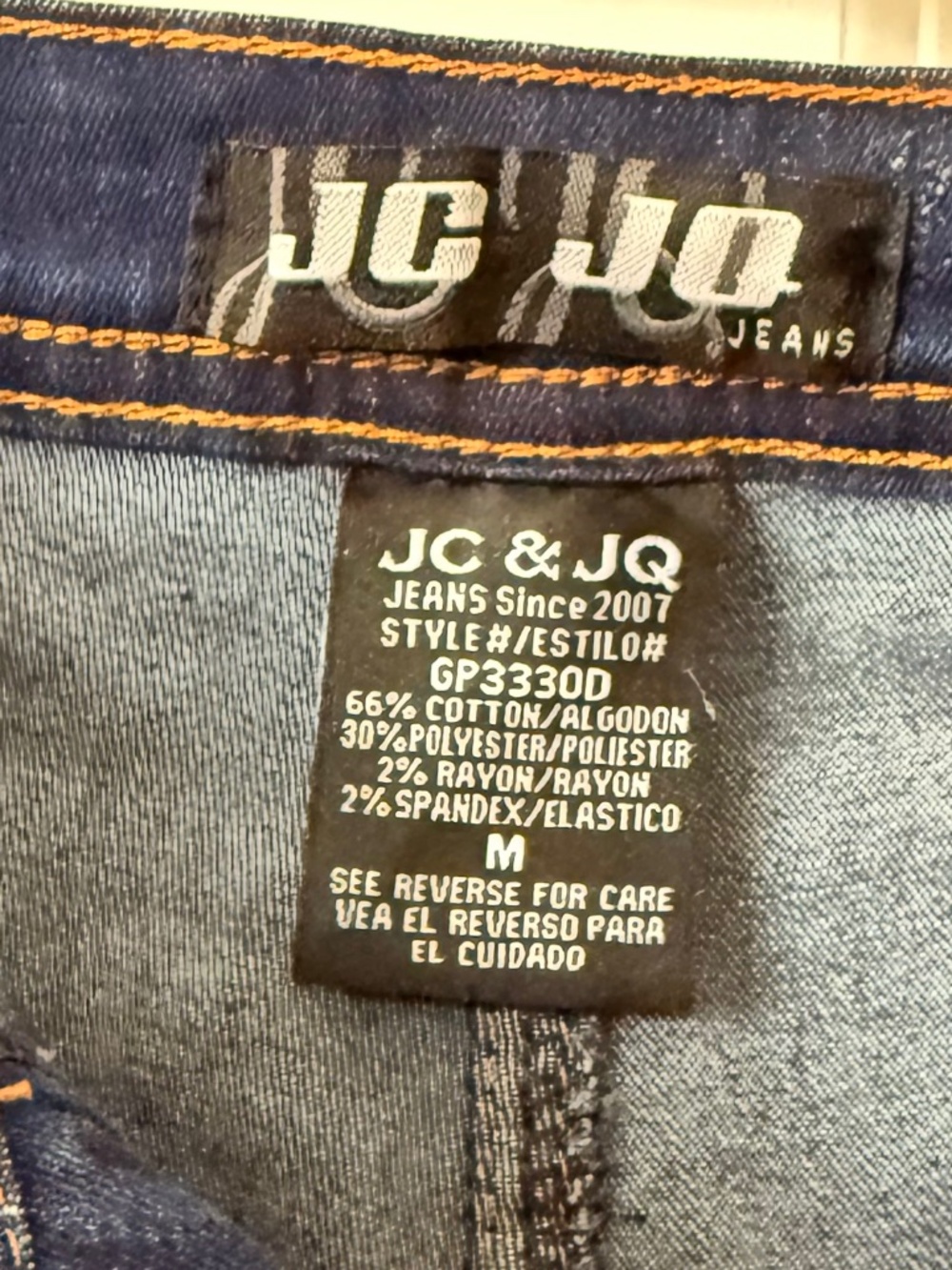 Frayed Jeans - Picture 2 of 3